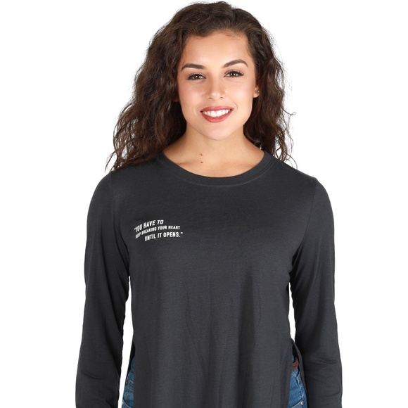 WOMEN'S FLOWY LONG SLEEVE TEE - Picture 1 of 3